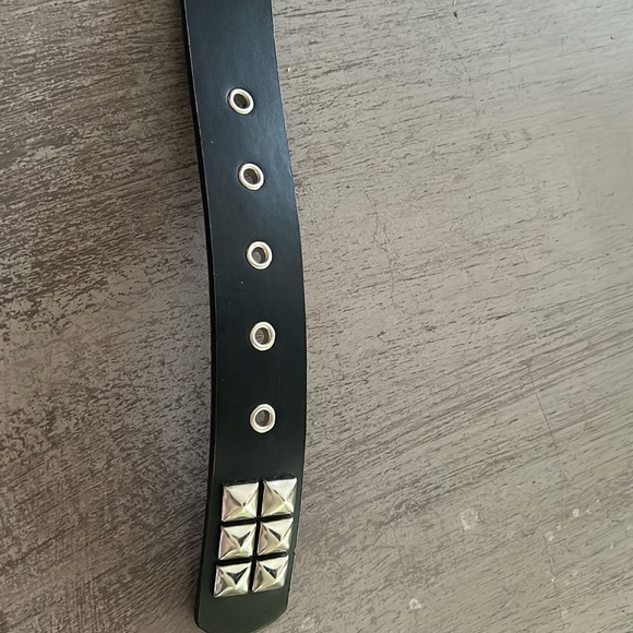 Hot Topic Belt - Picture 5 of 6